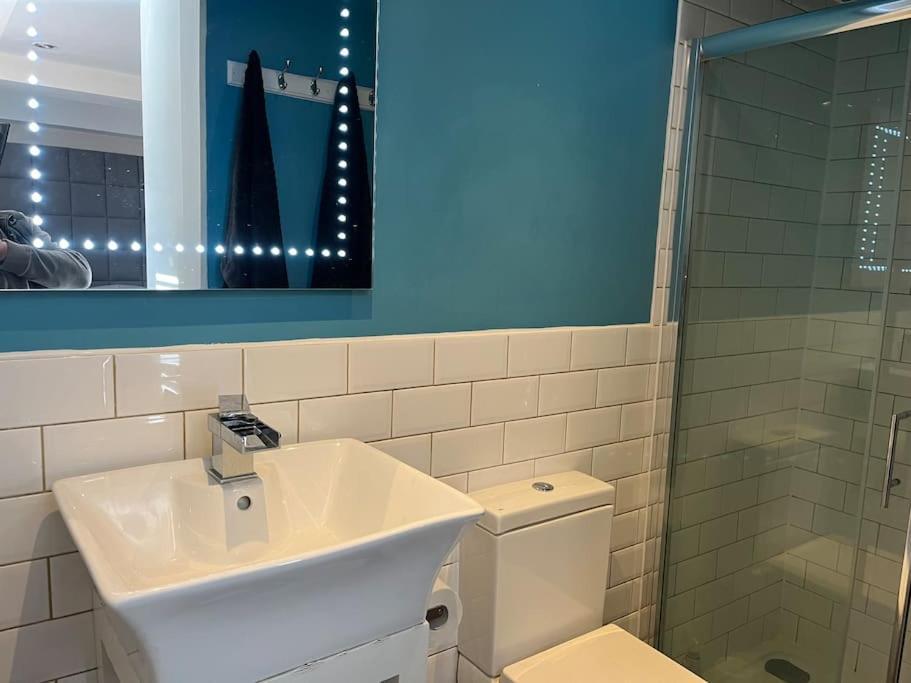 Gorgeous 2 Bed Loft Style Apartment Manchester Eksteriør bilde