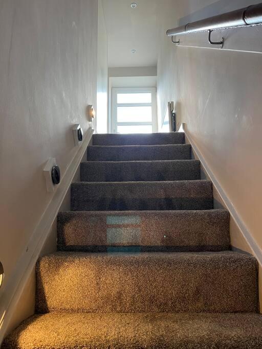 Gorgeous 2 Bed Loft Style Apartment Manchester Eksteriør bilde