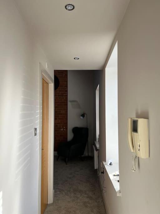 Gorgeous 2 Bed Loft Style Apartment Manchester Eksteriør bilde